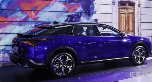 c5x是轿车还是suv(凡尔赛c5x价格图片)