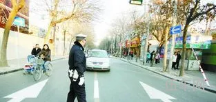 小巷子单行道逆行进入(不小心逆行了一小段路怎么办)